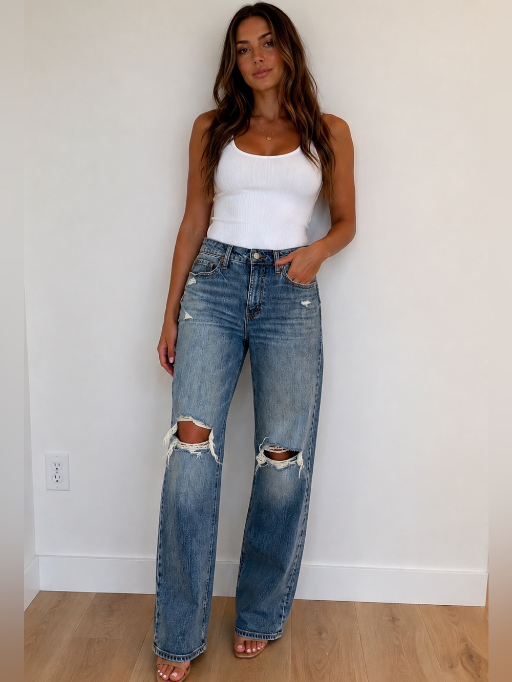 Women’s Mid-Blue Distressed Straight-Leg Jeans